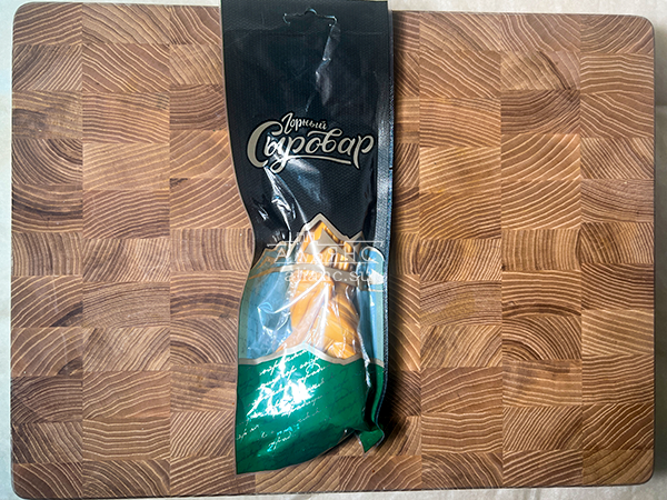 Сыр 100 гр ГОРНЫЙ СЫРОВАР (Косичка копчёная) в Обнинске